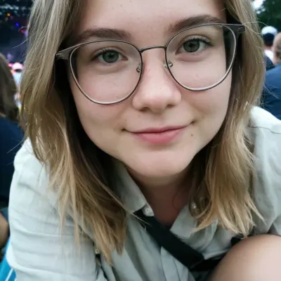 Юлечка, 29